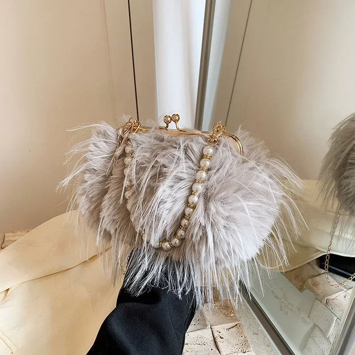 Julianna | Luxurious Feather Purse