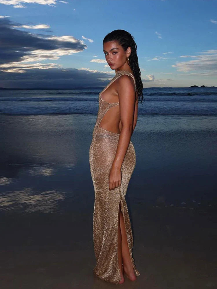 Kalani | Stunning Metallic Gown